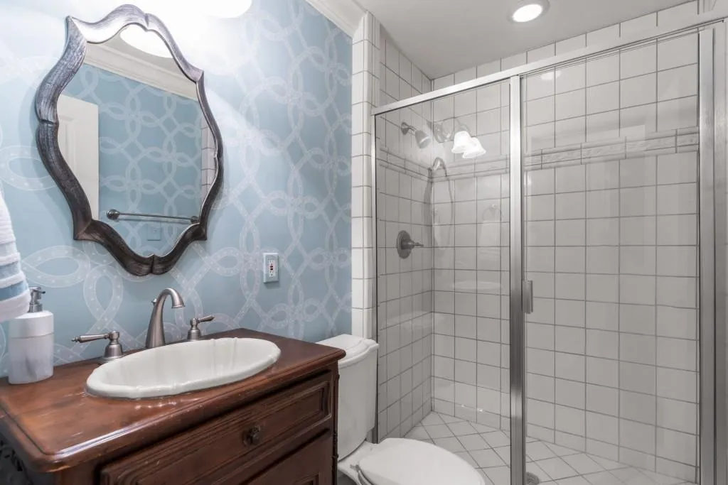 6990 Brandon Mill Road, Sandy Springs, Georgia 30328, 4 Bedrooms Bedrooms, ,3 BathroomsBathrooms,Residential,Sold,6990 Brandon Mill Road,6763248