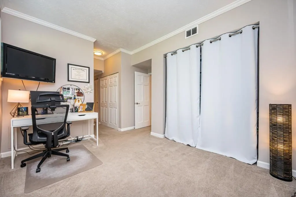 5405 Chemin De Vie Unit 5405, Atlanta, Georgia 30342, 2 Bedrooms Bedrooms, ,2 BathroomsBathrooms,Residential,Sold,5405 Chemin De Vie Unit 5405,6884691
