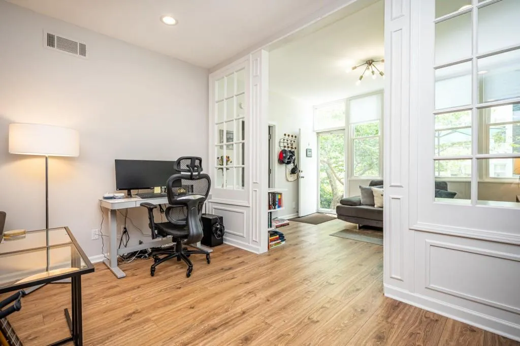 5405 Chemin De Vie Unit 5405, Atlanta, Georgia 30342, 2 Bedrooms Bedrooms, ,2 BathroomsBathrooms,Residential,Sold,5405 Chemin De Vie Unit 5405,6884691