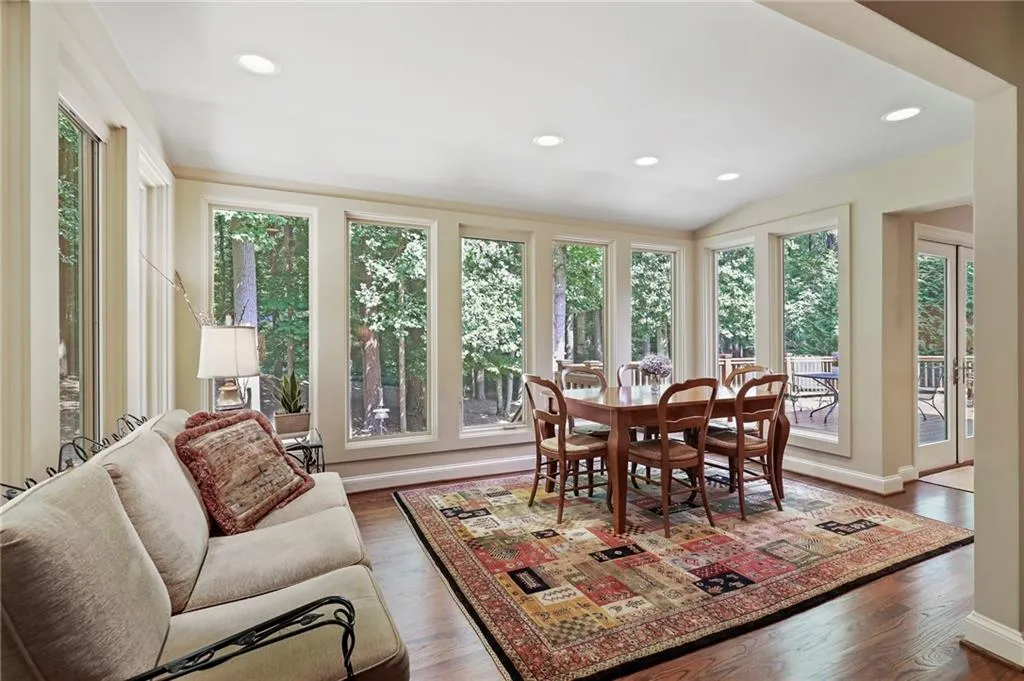 6358 Mountain Brook Way, Sandy Springs, Georgia 30328, 4 Bedrooms Bedrooms, ,2 BathroomsBathrooms,Residential,Sold,6358 Mountain Brook Way,6900049