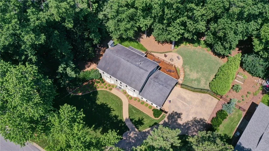 6358 Mountain Brook Way, Sandy Springs, Georgia 30328, 4 Bedrooms Bedrooms, ,2 BathroomsBathrooms,Residential,Sold,6358 Mountain Brook Way,6900049
