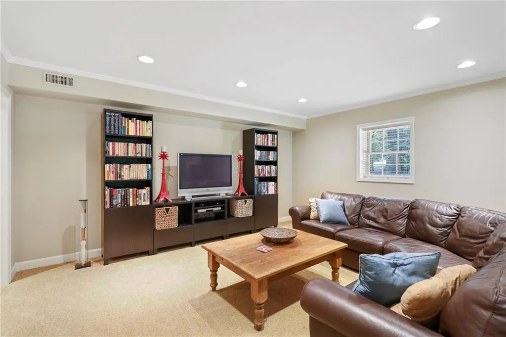 6358 Mountain Brook Way, Sandy Springs, Georgia 30328, 4 Bedrooms Bedrooms, ,2 BathroomsBathrooms,Residential,Sold,6358 Mountain Brook Way,6900049