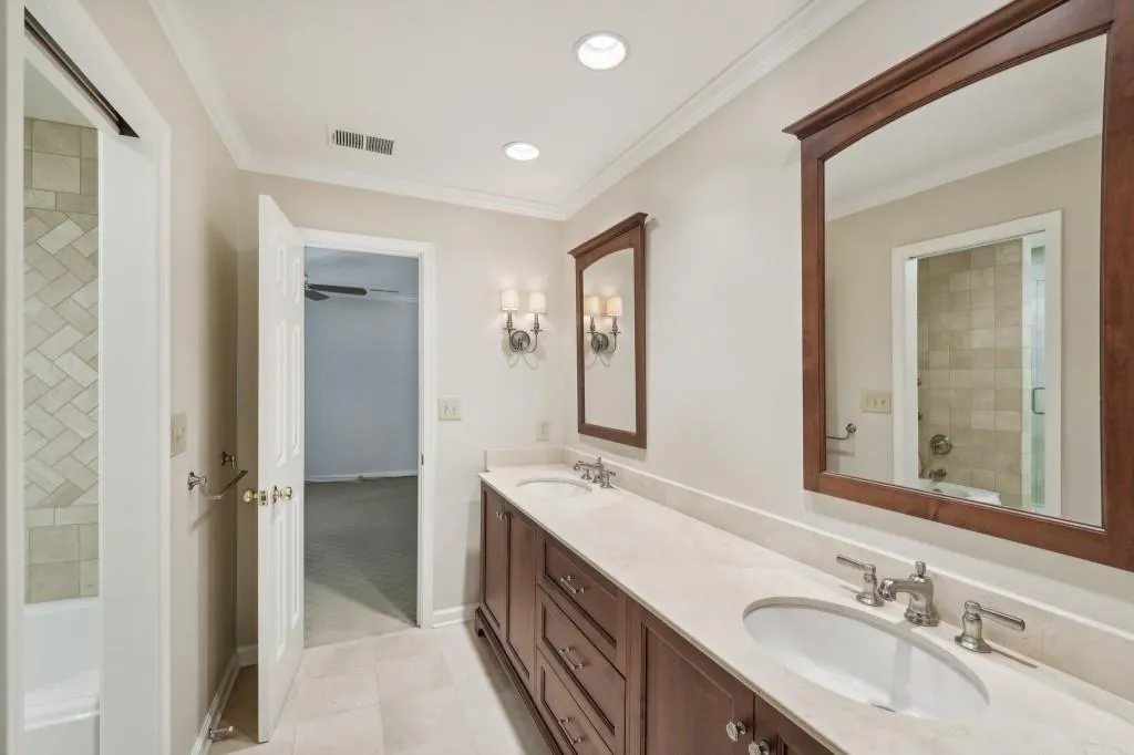 2030 Old Dominion Road, Sandy Springs, Georgia 30350, 5 Bedrooms Bedrooms, ,4 BathroomsBathrooms,Residential,Sold,2030 Old Dominion Road,7469811