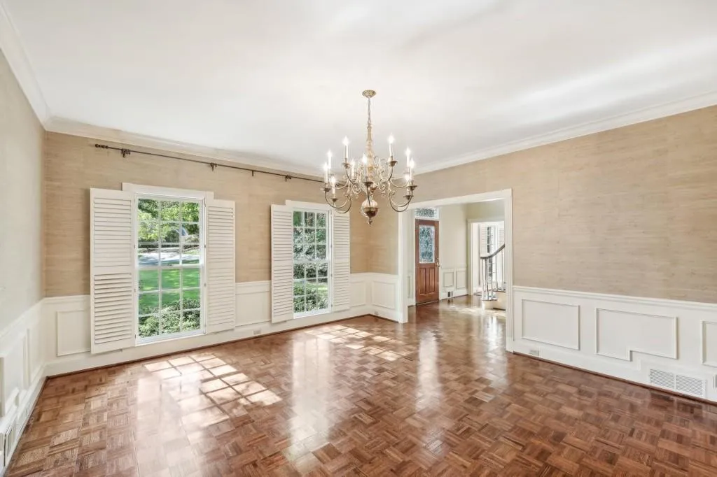 2030 Old Dominion Road, Sandy Springs, Georgia 30350, 5 Bedrooms Bedrooms, ,4 BathroomsBathrooms,Residential,Sold,2030 Old Dominion Road,7469811