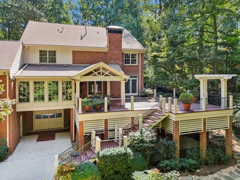 2030 Old Dominion Road, Sandy Springs, Georgia 30350, 5 Bedrooms Bedrooms, ,4 BathroomsBathrooms,Residential,Sold,2030 Old Dominion Road,7469811