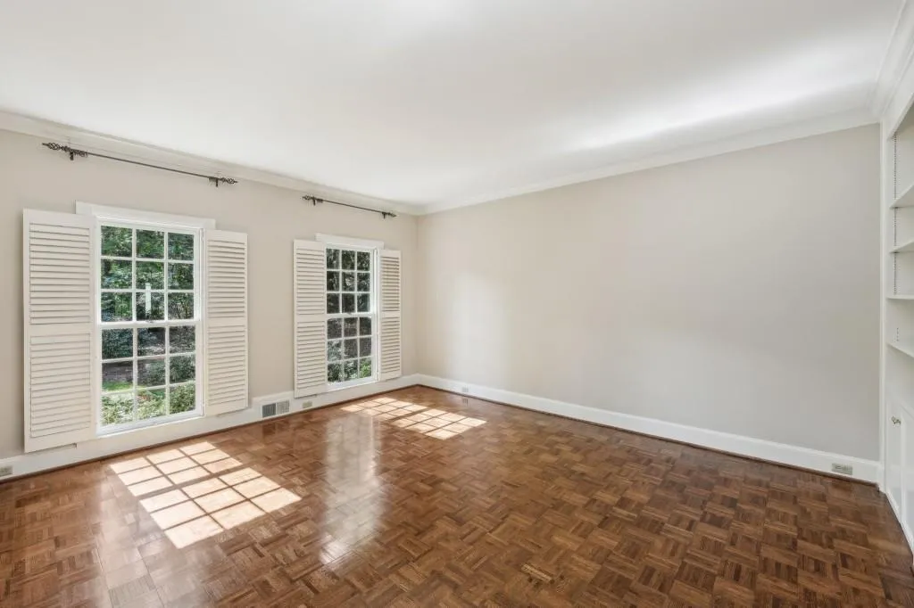 2030 Old Dominion Road, Sandy Springs, Georgia 30350, 5 Bedrooms Bedrooms, ,4 BathroomsBathrooms,Residential,Sold,2030 Old Dominion Road,7469811