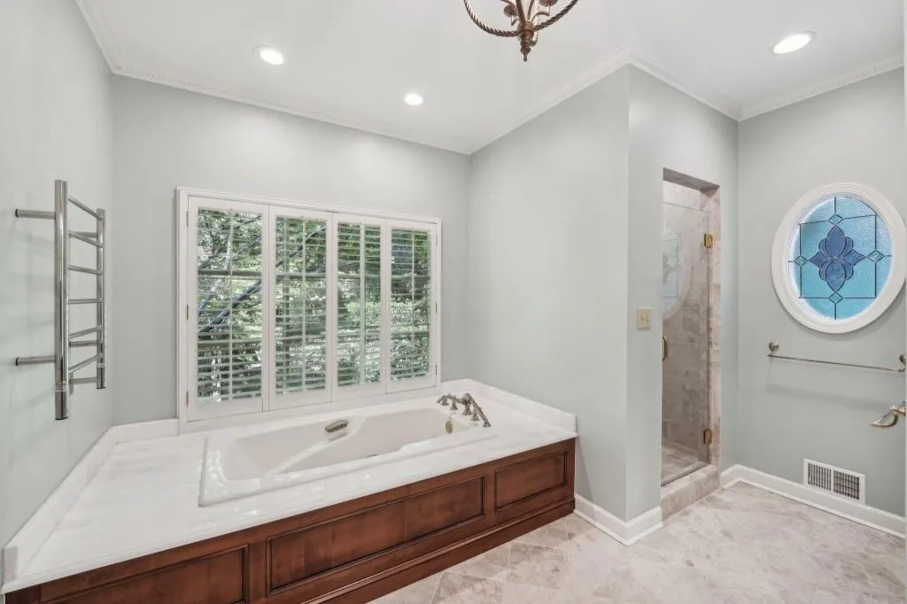 2030 Old Dominion Road, Sandy Springs, Georgia 30350, 5 Bedrooms Bedrooms, ,4 BathroomsBathrooms,Residential,Sold,2030 Old Dominion Road,7469811