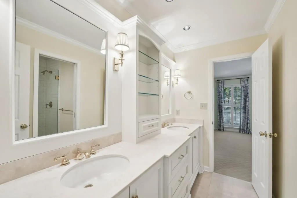 2030 Old Dominion Road, Sandy Springs, Georgia 30350, 5 Bedrooms Bedrooms, ,4 BathroomsBathrooms,Residential,Sold,2030 Old Dominion Road,7469811