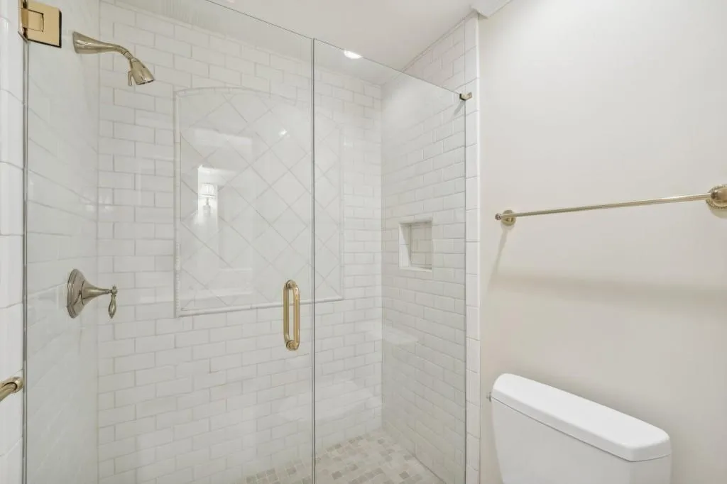 2030 Old Dominion Road, Sandy Springs, Georgia 30350, 5 Bedrooms Bedrooms, ,4 BathroomsBathrooms,Residential,Sold,2030 Old Dominion Road,7469811