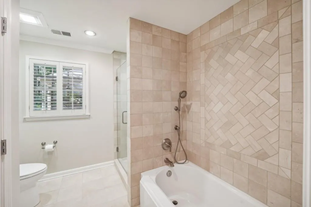 2030 Old Dominion Road, Sandy Springs, Georgia 30350, 5 Bedrooms Bedrooms, ,4 BathroomsBathrooms,Residential,Sold,2030 Old Dominion Road,7469811