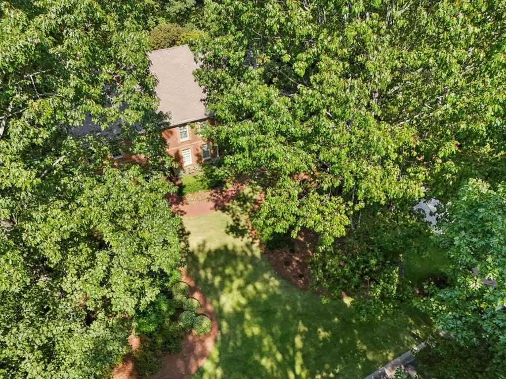 2030 Old Dominion Road, Sandy Springs, Georgia 30350, 5 Bedrooms Bedrooms, ,4 BathroomsBathrooms,Residential,Sold,2030 Old Dominion Road,7469811