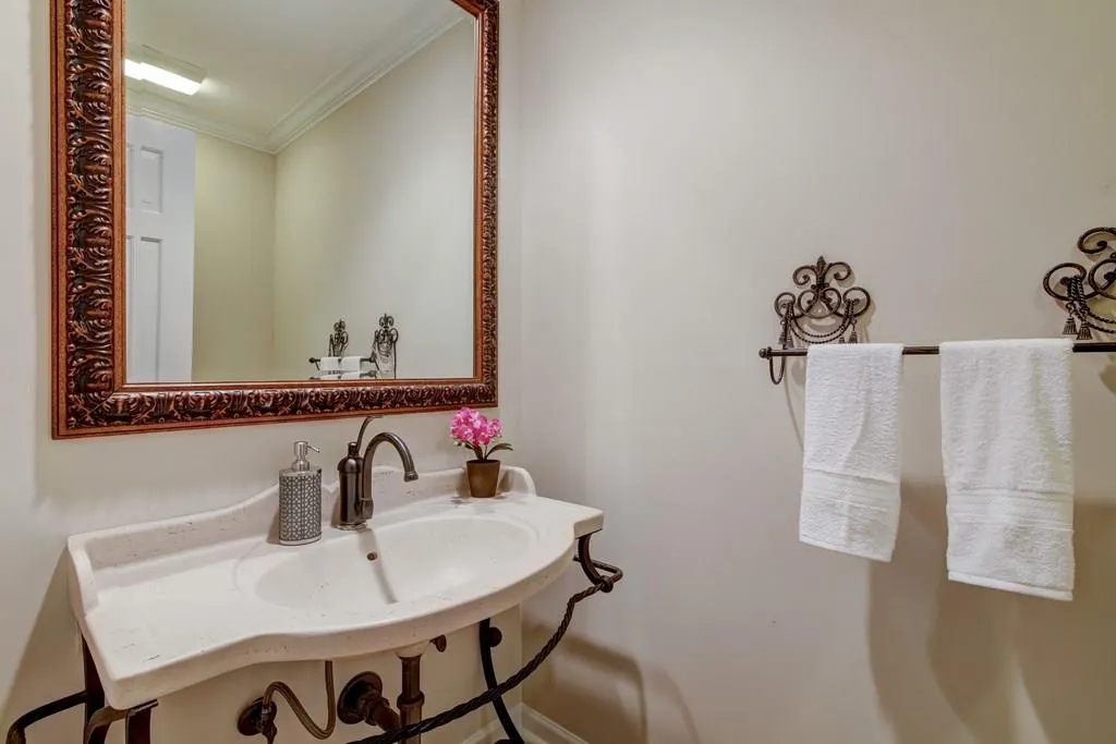 7565 Ball Mill Road, Sandy Springs, Georgia 30350, 4 Bedrooms Bedrooms, ,3 BathroomsBathrooms,Residential,Sold,7565 Ball Mill Road,6115796