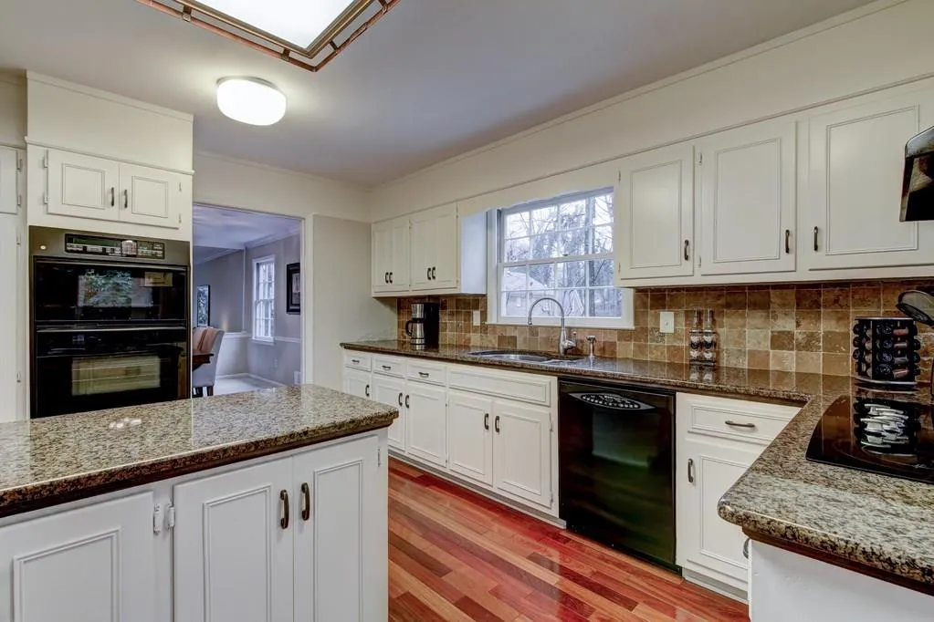 7565 Ball Mill Road, Sandy Springs, Georgia 30350, 4 Bedrooms Bedrooms, ,3 BathroomsBathrooms,Residential,Sold,7565 Ball Mill Road,6115796