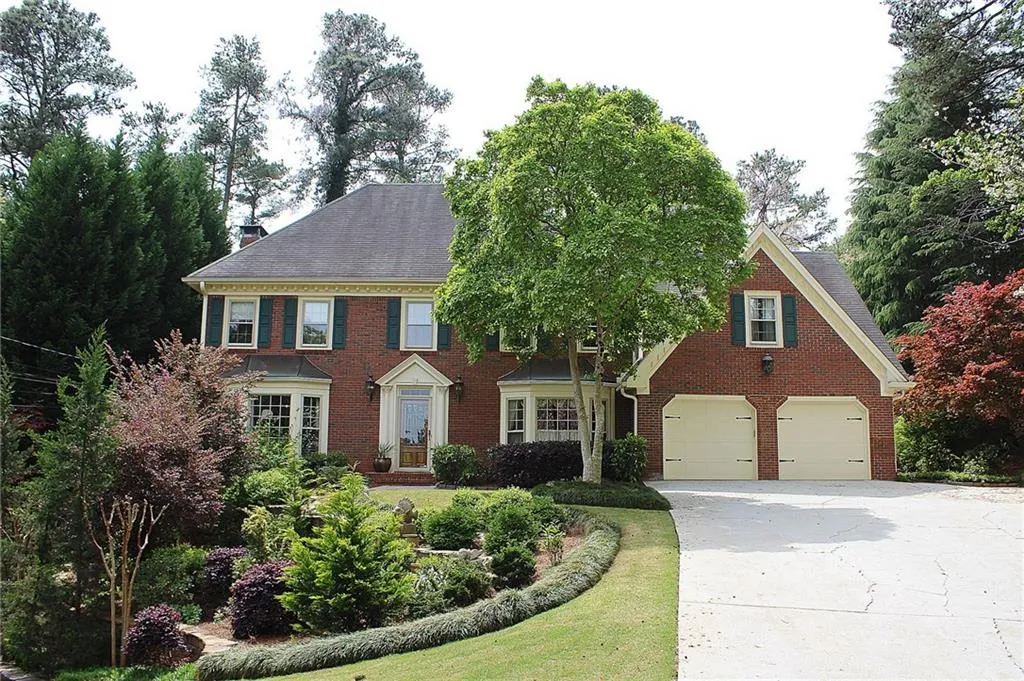 520 Spindlewick Drive, Sandy Springs, Georgia 30350, 4 Bedrooms Bedrooms, ,3 BathroomsBathrooms,Residential,Sold,520 Spindlewick Drive,5671559