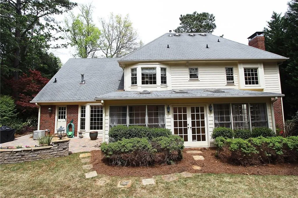 520 Spindlewick Drive, Sandy Springs, Georgia 30350, 4 Bedrooms Bedrooms, ,3 BathroomsBathrooms,Residential,Sold,520 Spindlewick Drive,5671559