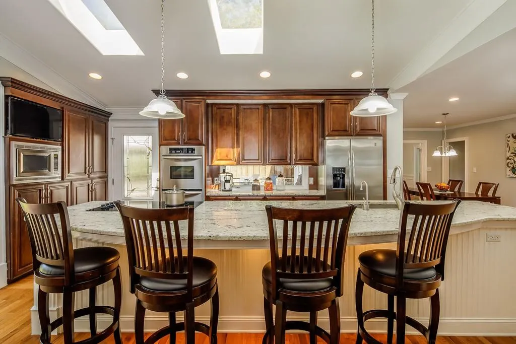 320 Keymar Court, Sandy Springs, Georgia 30350, 5 Bedrooms Bedrooms, ,5 BathroomsBathrooms,Residential,Sold,320 Keymar Court,6793063