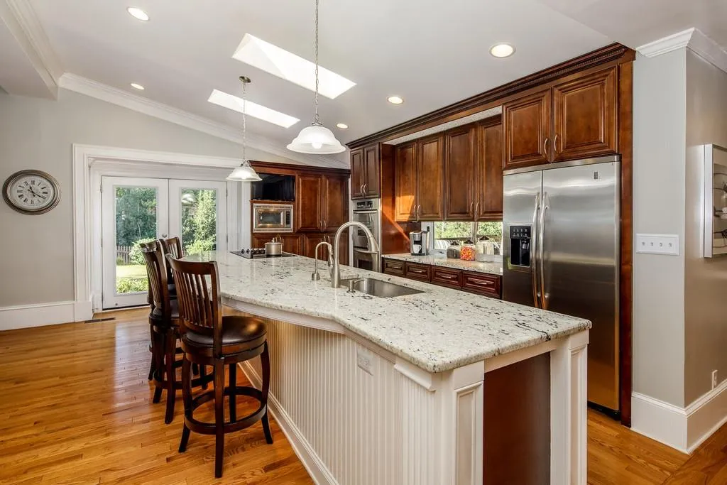 320 Keymar Court, Sandy Springs, Georgia 30350, 5 Bedrooms Bedrooms, ,5 BathroomsBathrooms,Residential,Sold,320 Keymar Court,6793063