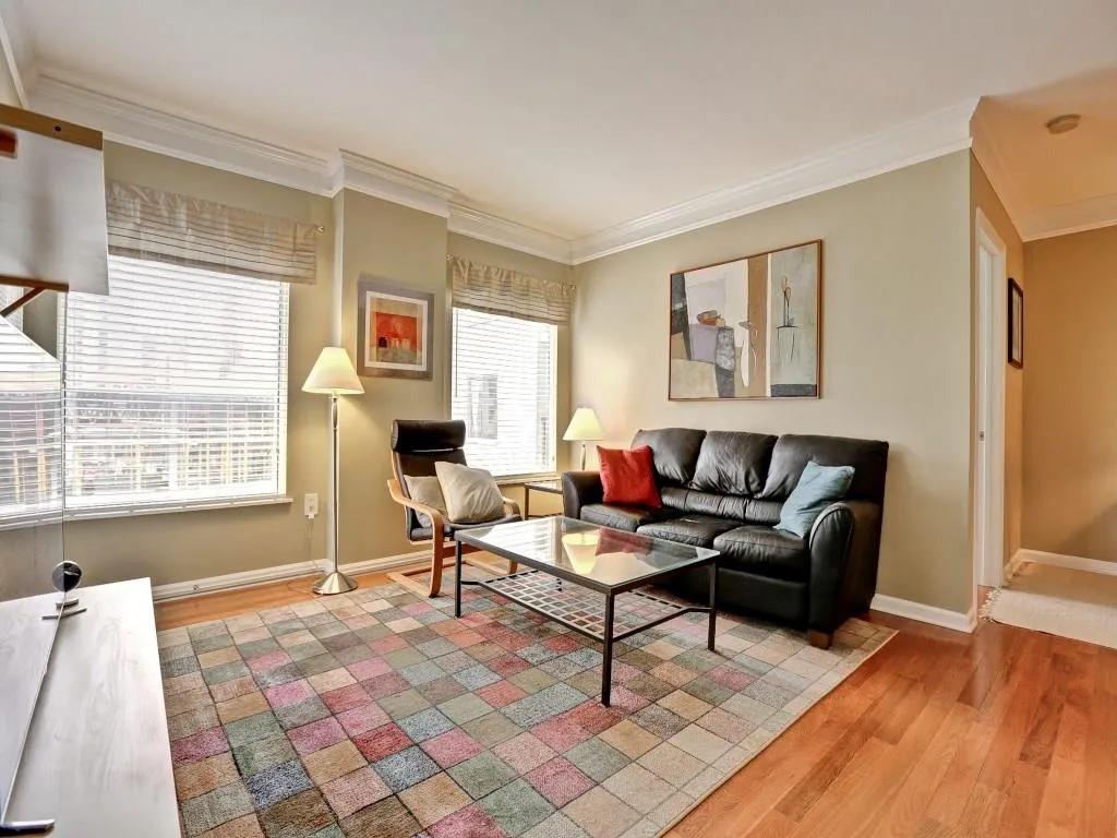 275 13th Street Ne Unit 801, Atlanta, Georgia 30309, 2 Bedrooms Bedrooms, ,2 BathroomsBathrooms,Residential,Sold,275 13th Street Ne Unit 801,5623032