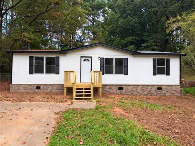 6125 River Run Circle, Gainesville, Georgia 30506
