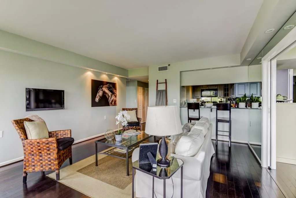 1130 Piedmont Avenue Ne Unit 1110, Atlanta, Georgia 30309, 2 Bedrooms Bedrooms, ,2 BathroomsBathrooms,Residential,Sold,1130 Piedmont Avenue Ne Unit 1110,5977117