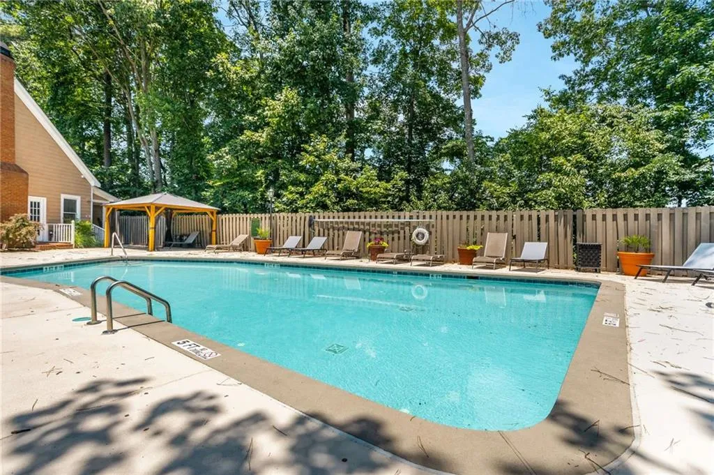 7500 Roswell Road Unit 91, Sandy Springs, Georgia 30350, 2 Bedrooms Bedrooms, ,2 BathroomsBathrooms,Residential,Sold,7500 Roswell Road Unit 91,7215907 7500 Roswell Road Unit 91, Sandy Springs, Georgia 30350, 2 Bedrooms Bedrooms, ,2 BathroomsBathrooms,Residential,Sold,7500 Roswell Road Unit 91,7215907