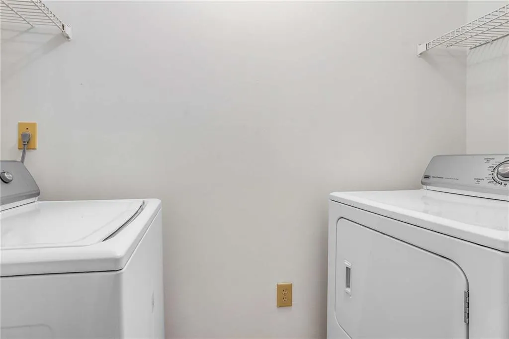 7500 Roswell Road Unit 91, Sandy Springs, Georgia 30350, 2 Bedrooms Bedrooms, ,2 BathroomsBathrooms,Residential,Sold,7500 Roswell Road Unit 91,7215907 7500 Roswell Road Unit 91, Sandy Springs, Georgia 30350, 2 Bedrooms Bedrooms, ,2 BathroomsBathrooms,Residential,Sold,7500 Roswell Road Unit 91,7215907