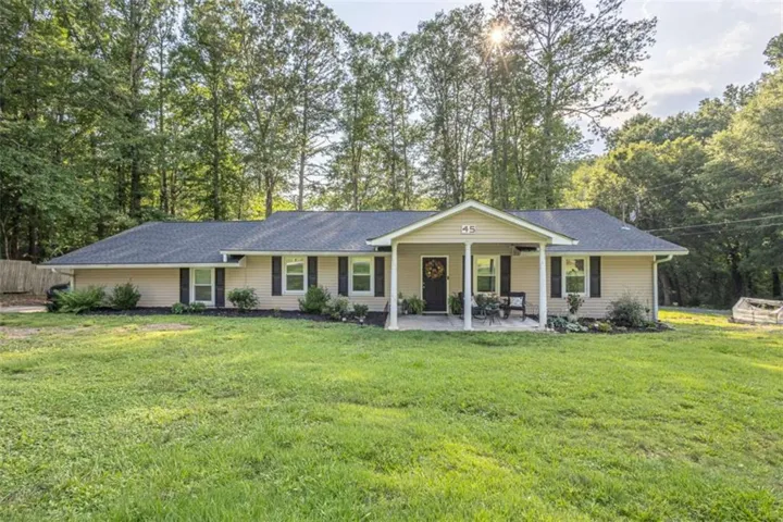 45 Lee Drive, Carrollton, Georgia 30116