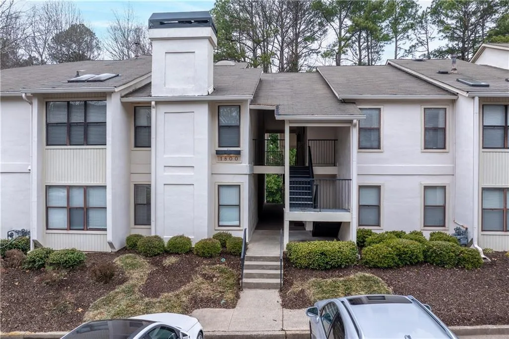 1804 Huntingdon Unit 1804, Atlanta, Georgia 30350, 2 Bedrooms Bedrooms, ,2 BathroomsBathrooms,Residential,For Sale,1804 Huntingdon Unit 1804,7716992