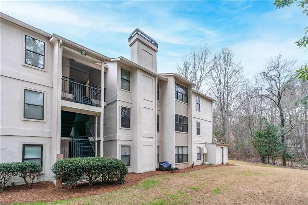 1804 Huntingdon Unit 1804, Atlanta, Georgia 30350, 2 Bedrooms Bedrooms, ,2 BathroomsBathrooms,Residential,For Sale,1804 Huntingdon Unit 1804,7716992