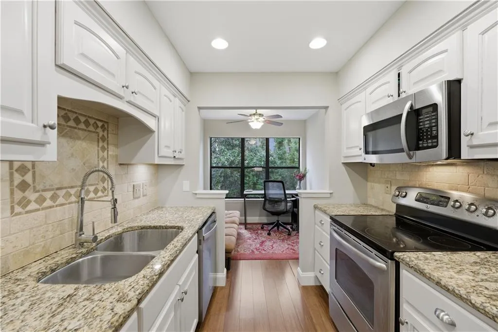 1804 Huntingdon Unit 1804, Atlanta, Georgia 30350, 2 Bedrooms Bedrooms, ,2 BathroomsBathrooms,Residential,For Sale,1804 Huntingdon Unit 1804,7716992