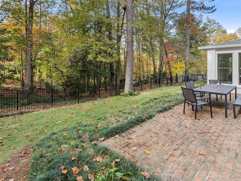 6266 Mountain Brook Way, Sandy Springs, Georgia 30328, 6 Bedrooms Bedrooms, ,6 BathroomsBathrooms,Residential,Sold,6266 Mountain Brook Way,7302652