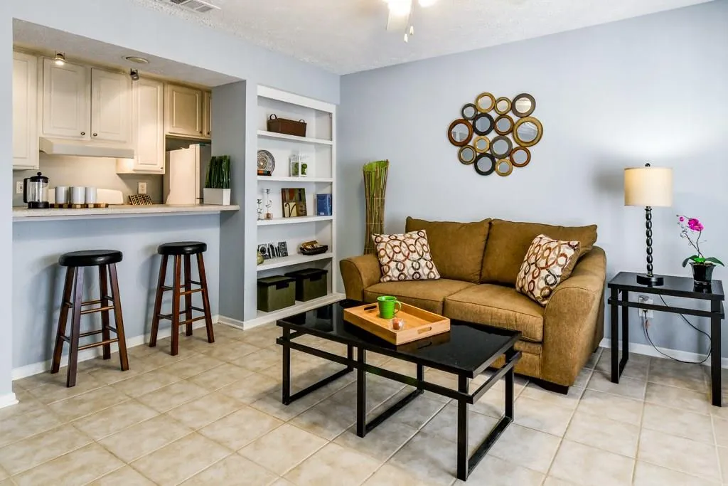 6822 Glenridge Drive Unit C, Sandy Springs, Georgia 30328, 1 Bedroom Bedrooms, ,1 BathroomBathrooms,Residential,Sold,6822 Glenridge Drive Unit C,6103054