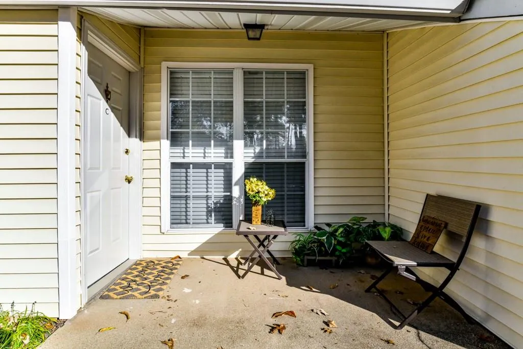 6822 Glenridge Drive Unit C, Sandy Springs, Georgia 30328, 1 Bedroom Bedrooms, ,1 BathroomBathrooms,Residential,Sold,6822 Glenridge Drive Unit C,6103054