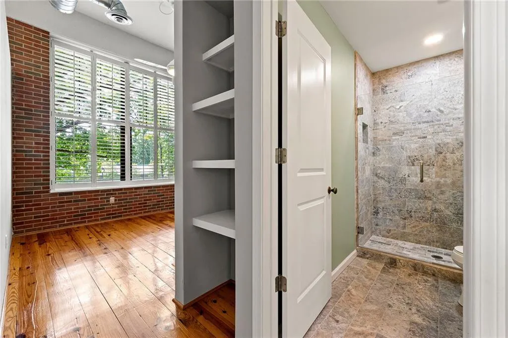 Atlanta, Georgia 30328, 2 Bedrooms Bedrooms, ,2 BathroomsBathrooms,Residential,Sold,7443352