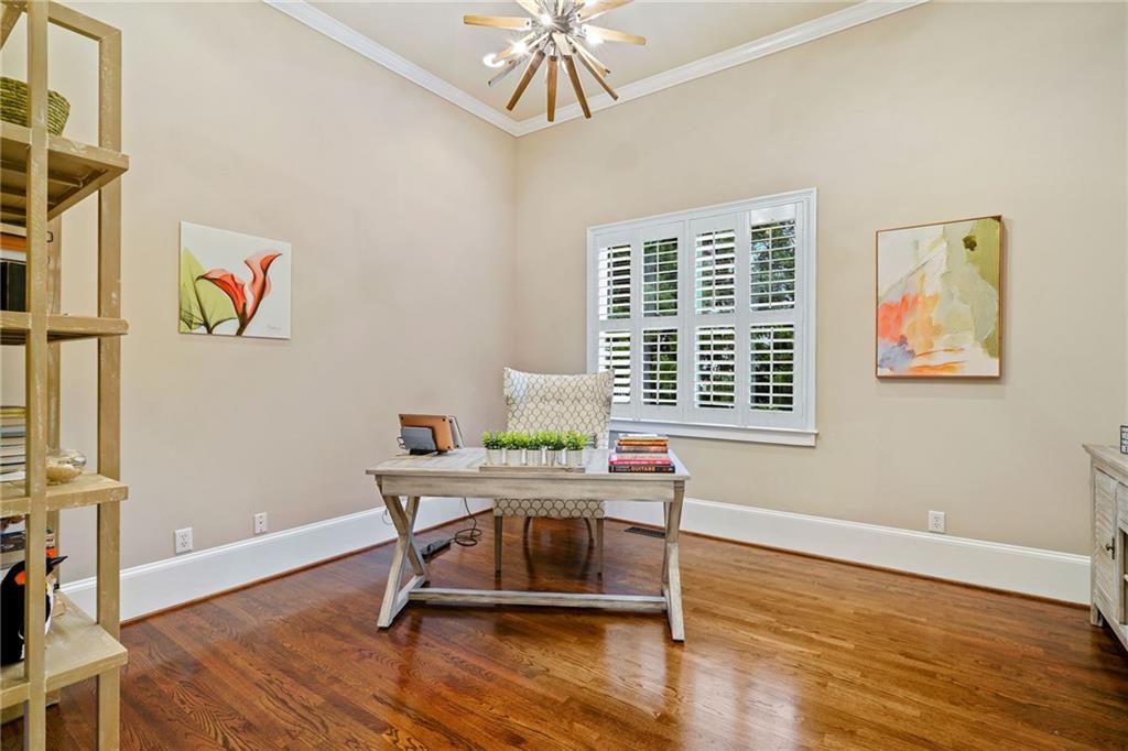 865 Glengate Place, Sandy Springs, Georgia 30328, 6 Bedrooms Bedrooms, ,6 BathroomsBathrooms,Residential,Sold,865 Glengate Place,7345841