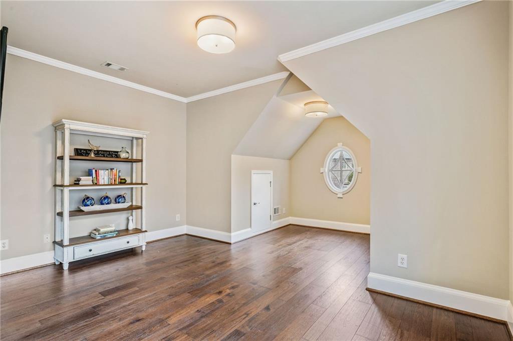 865 Glengate Place, Sandy Springs, Georgia 30328, 6 Bedrooms Bedrooms, ,6 BathroomsBathrooms,Residential,Sold,865 Glengate Place,7345841