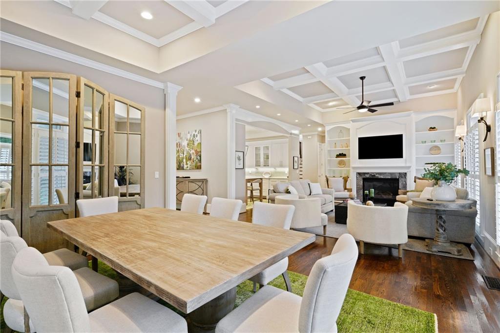 865 Glengate Place, Sandy Springs, Georgia 30328, 6 Bedrooms Bedrooms, ,6 BathroomsBathrooms,Residential,Sold,865 Glengate Place,7345841