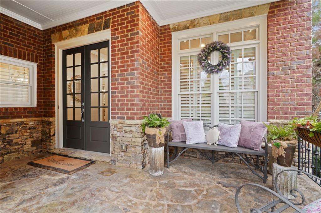 865 Glengate Place, Sandy Springs, Georgia 30328, 6 Bedrooms Bedrooms, ,6 BathroomsBathrooms,Residential,Sold,865 Glengate Place,7345841