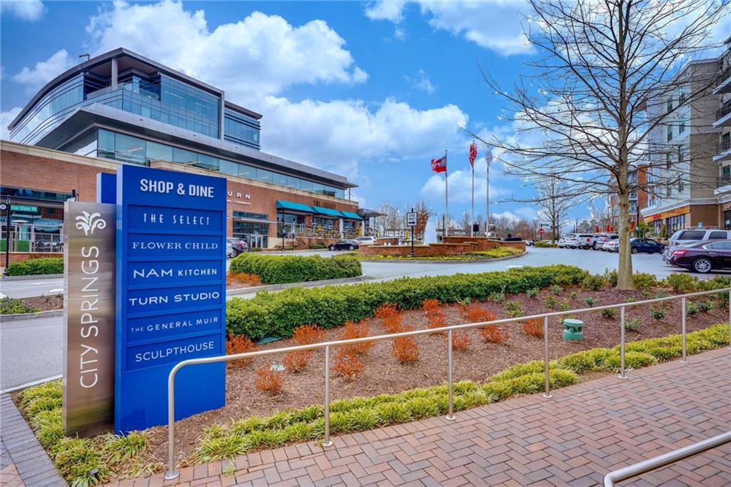 865 Glengate Place, Sandy Springs, Georgia 30328, 6 Bedrooms Bedrooms, ,6 BathroomsBathrooms,Residential,Sold,865 Glengate Place,7345841