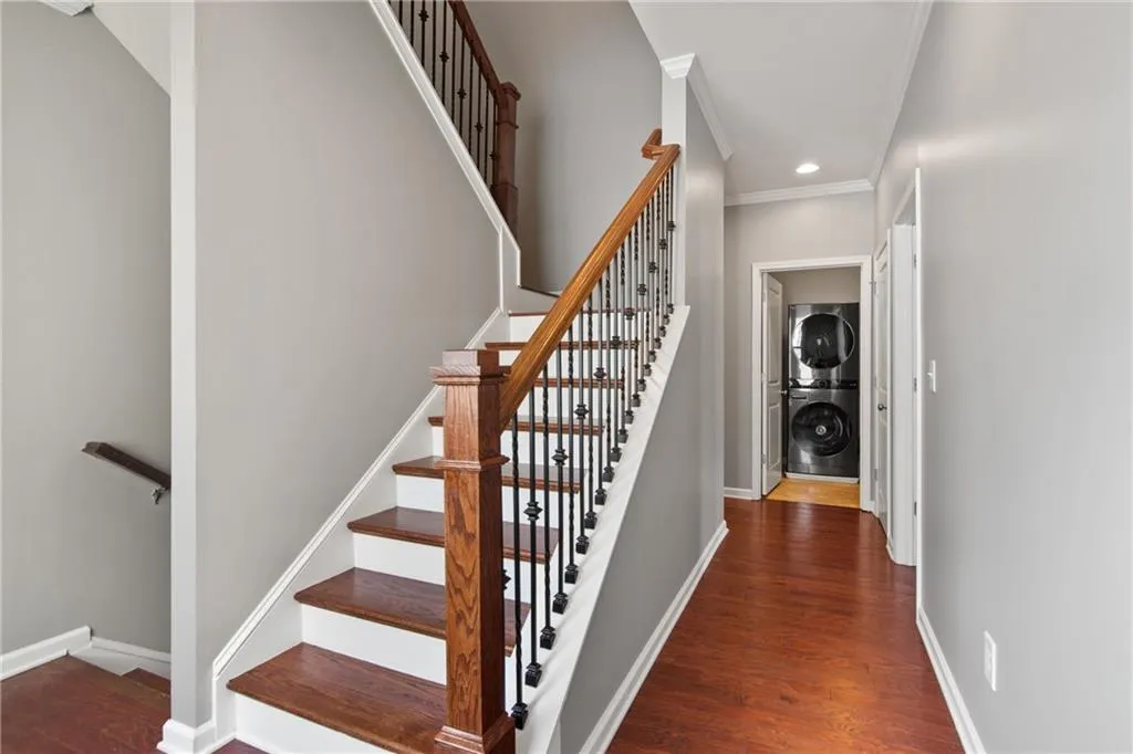 1946 Jeffery Road Nw, Atlanta, Georgia 30318, 5 Bedrooms Bedrooms, ,3 BathroomsBathrooms,Residential,For Sale,1946 Jeffery Road Nw,7639936