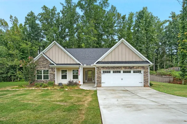 415 Smallwood Lane, Douglasville, Georgia 30134