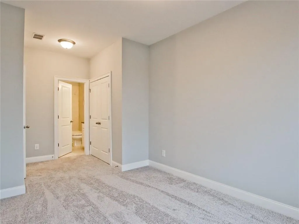 6686 Sterling Drive Unit 664, Sandy Springs, Georgia 30328, 3 Bedrooms Bedrooms, ,3 BathroomsBathrooms,Residential,Sold,6686 Sterling Drive Unit 664,6899648