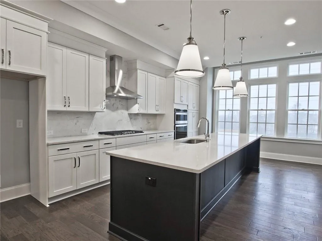 6686 Sterling Drive Unit 664, Sandy Springs, Georgia 30328, 3 Bedrooms Bedrooms, ,3 BathroomsBathrooms,Residential,Sold,6686 Sterling Drive Unit 664,6899648