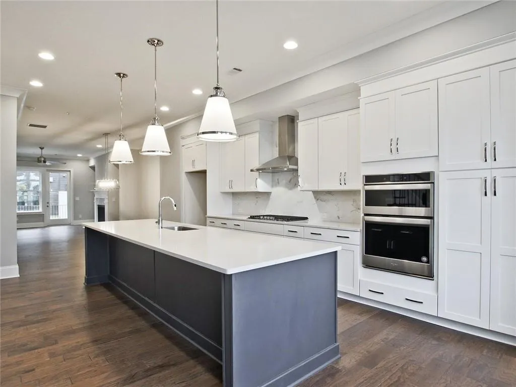 6686 Sterling Drive Unit 664, Sandy Springs, Georgia 30328, 3 Bedrooms Bedrooms, ,3 BathroomsBathrooms,Residential,Sold,6686 Sterling Drive Unit 664,6899648