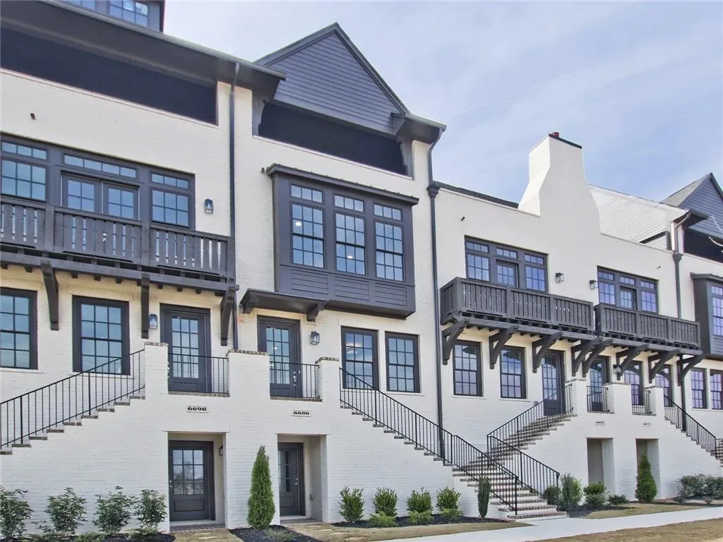 6686 Sterling Drive Unit 664, Sandy Springs, Georgia 30328, 3 Bedrooms Bedrooms, ,3 BathroomsBathrooms,Residential,Sold,6686 Sterling Drive Unit 664,6899648