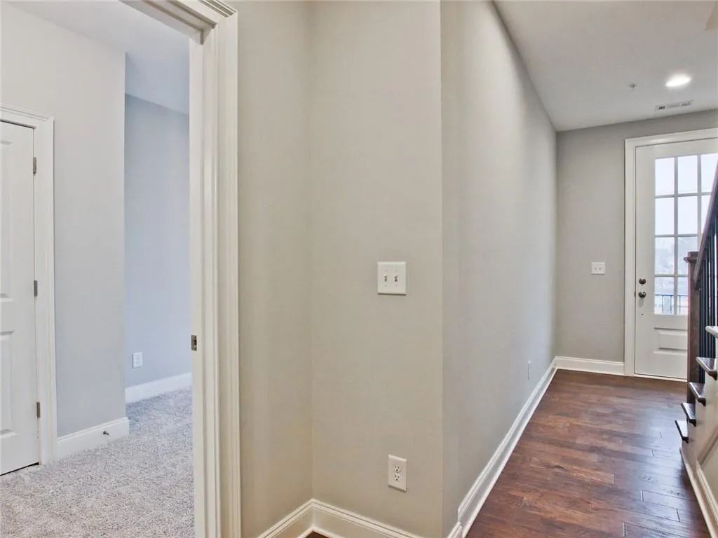 6686 Sterling Drive Unit 664, Sandy Springs, Georgia 30328, 3 Bedrooms Bedrooms, ,3 BathroomsBathrooms,Residential,Sold,6686 Sterling Drive Unit 664,6899648