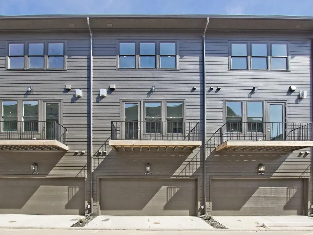 6686 Sterling Drive Unit 664, Sandy Springs, Georgia 30328, 3 Bedrooms Bedrooms, ,3 BathroomsBathrooms,Residential,Sold,6686 Sterling Drive Unit 664,6899648