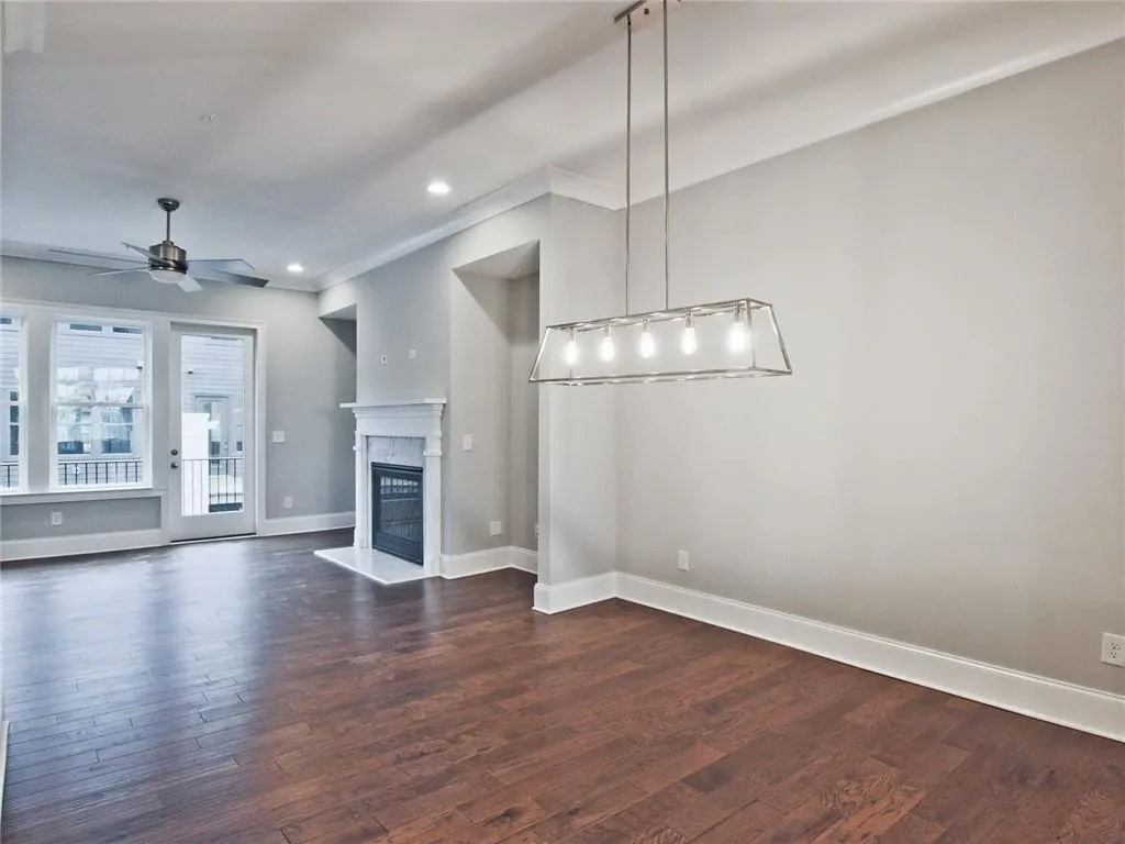 6686 Sterling Drive Unit 664, Sandy Springs, Georgia 30328, 3 Bedrooms Bedrooms, ,3 BathroomsBathrooms,Residential,Sold,6686 Sterling Drive Unit 664,6899648
