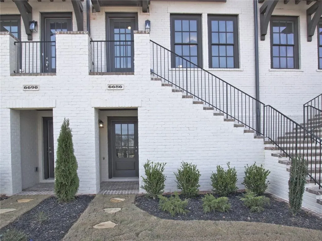 6686 Sterling Drive Unit 664, Sandy Springs, Georgia 30328, 3 Bedrooms Bedrooms, ,3 BathroomsBathrooms,Residential,Sold,6686 Sterling Drive Unit 664,6899648