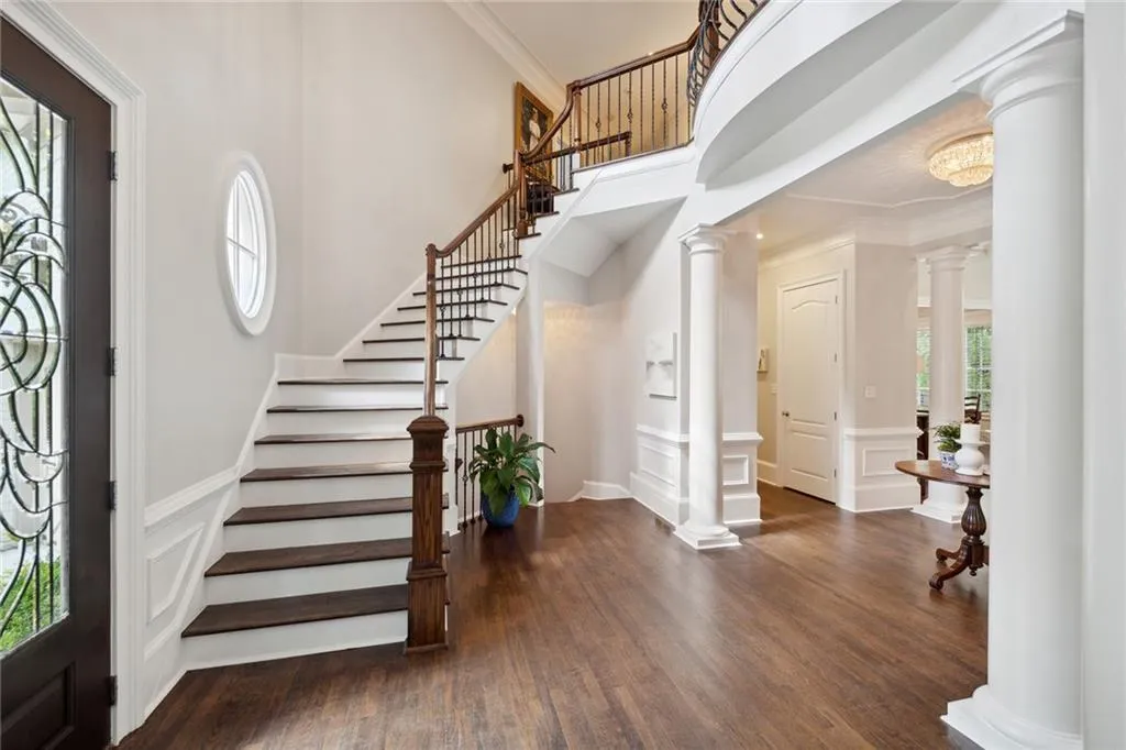 730 Estate Way, Atlanta, Georgia 30319, 6 Bedrooms Bedrooms, ,6 BathroomsBathrooms,Residential,Sold,730 Estate Way,7078057